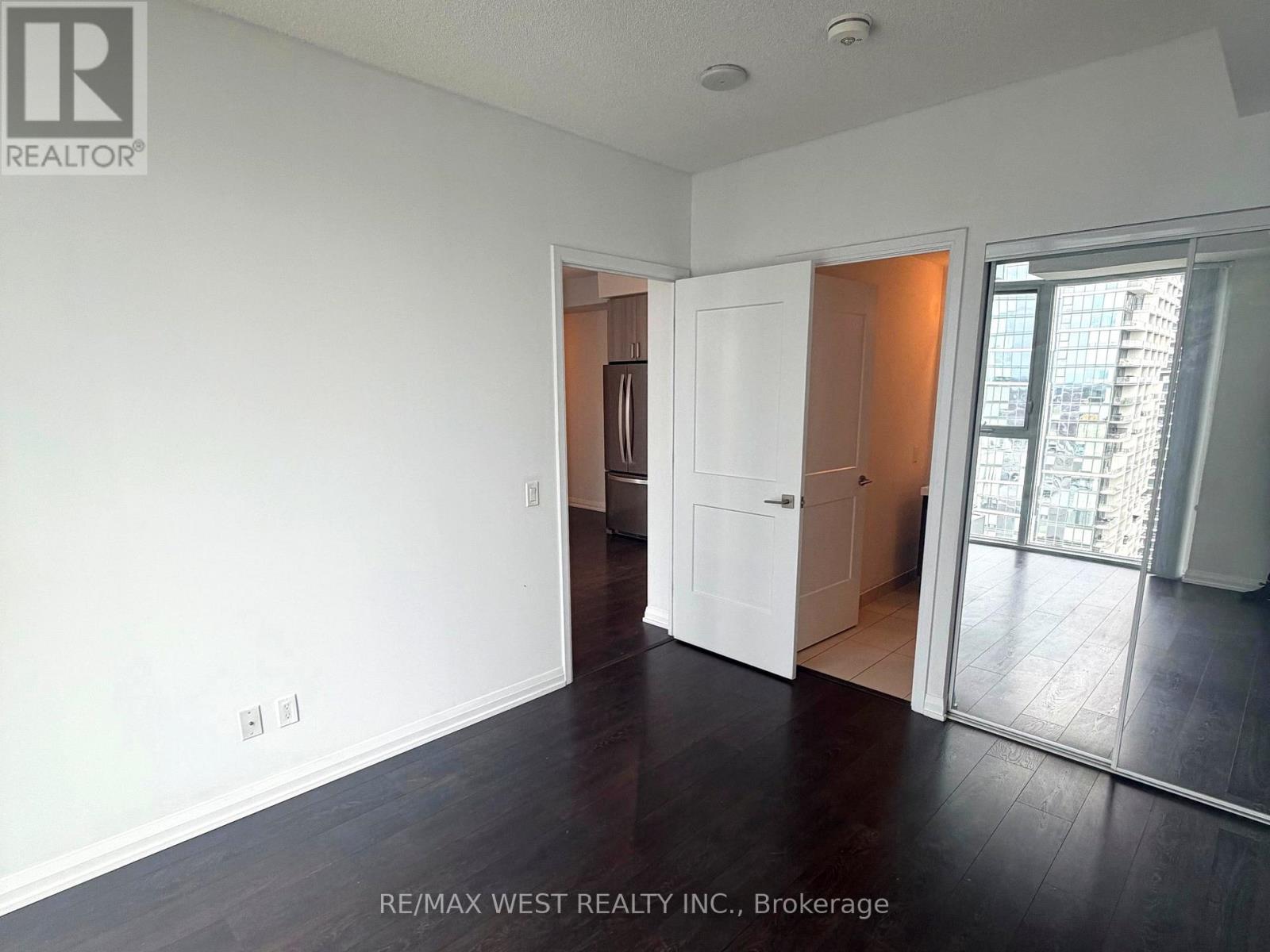 3610 - 7895 Jane Street Property Photo 12