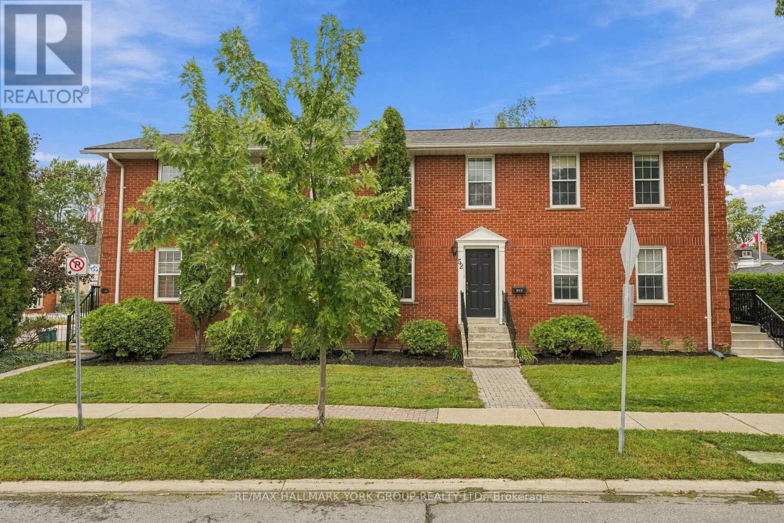 52 Centre Street Property Photo 2