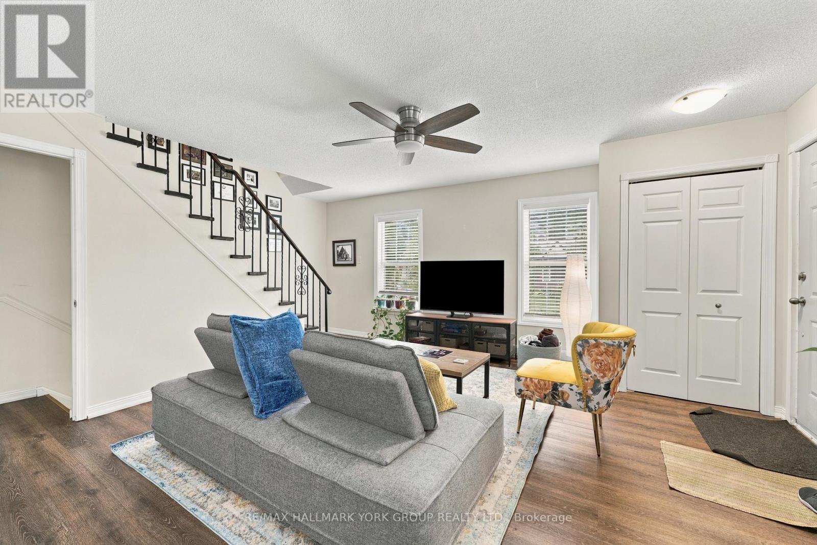 52 Centre Street Property Photo 17
