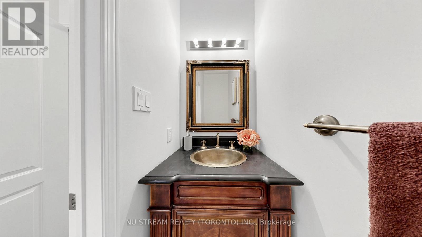 205 Fred Mclaren Boulevard Property Photo 18