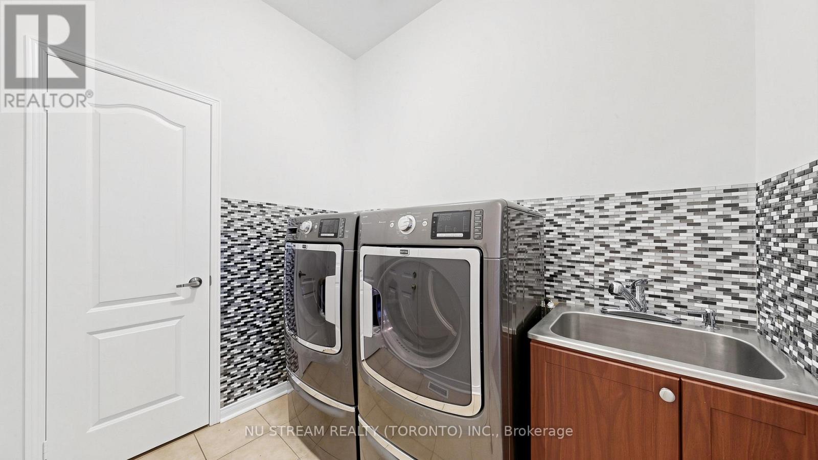 205 Fred Mclaren Boulevard Property Photo 19