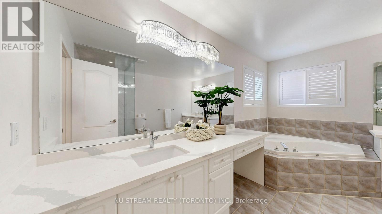 205 Fred Mclaren Boulevard Property Photo 25