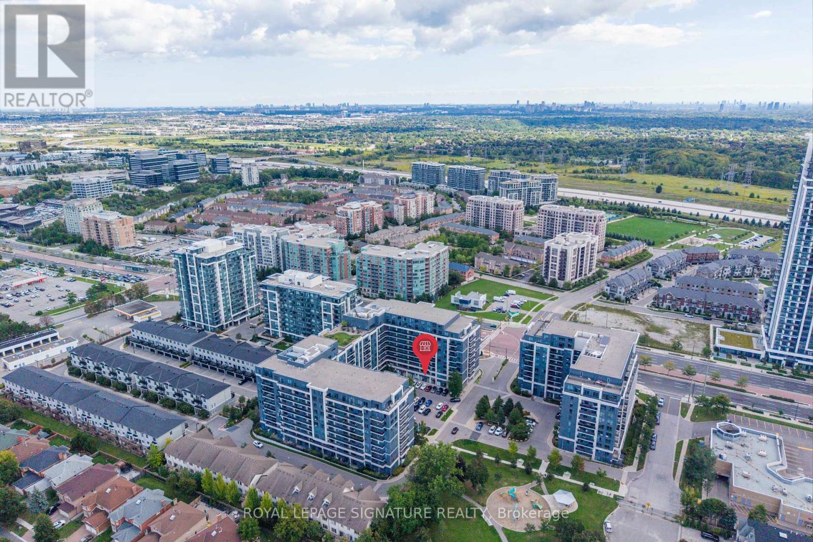 120 - 372 Highway 7 Property Photo 2