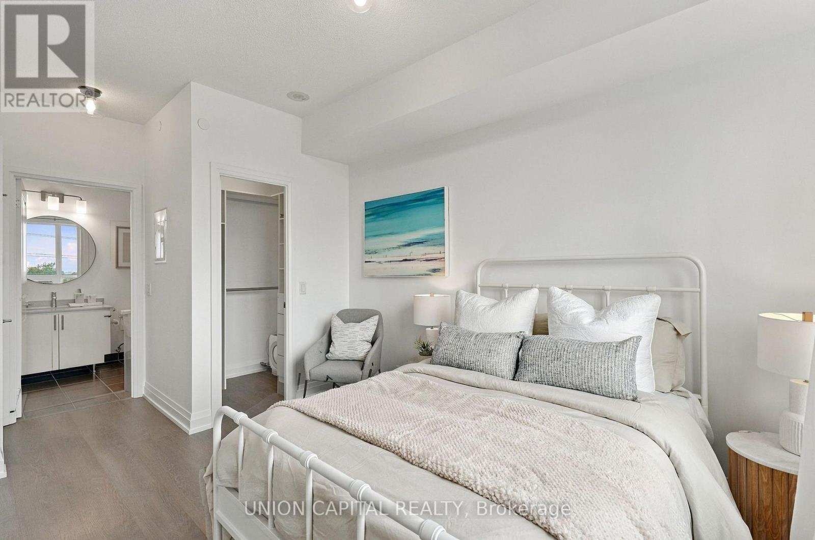 412 - 7890 Bathurst Street Property Photo 15