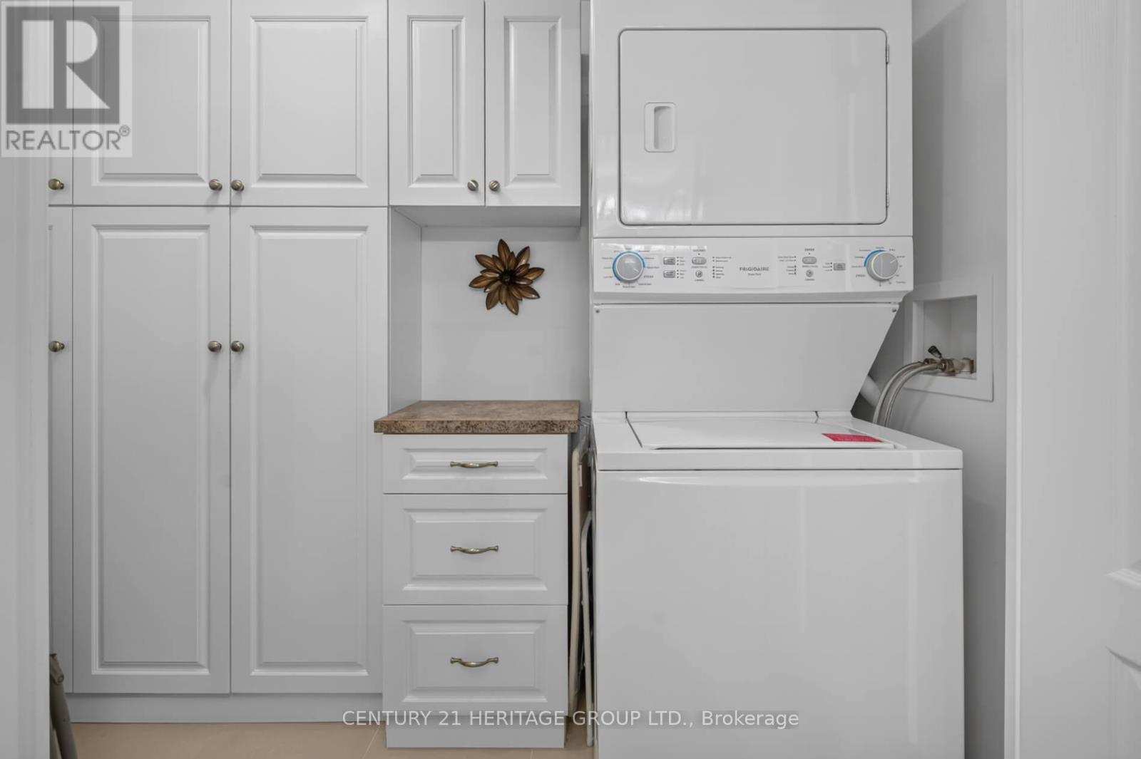 905 - 88 Promenade Circle Property Photo 18