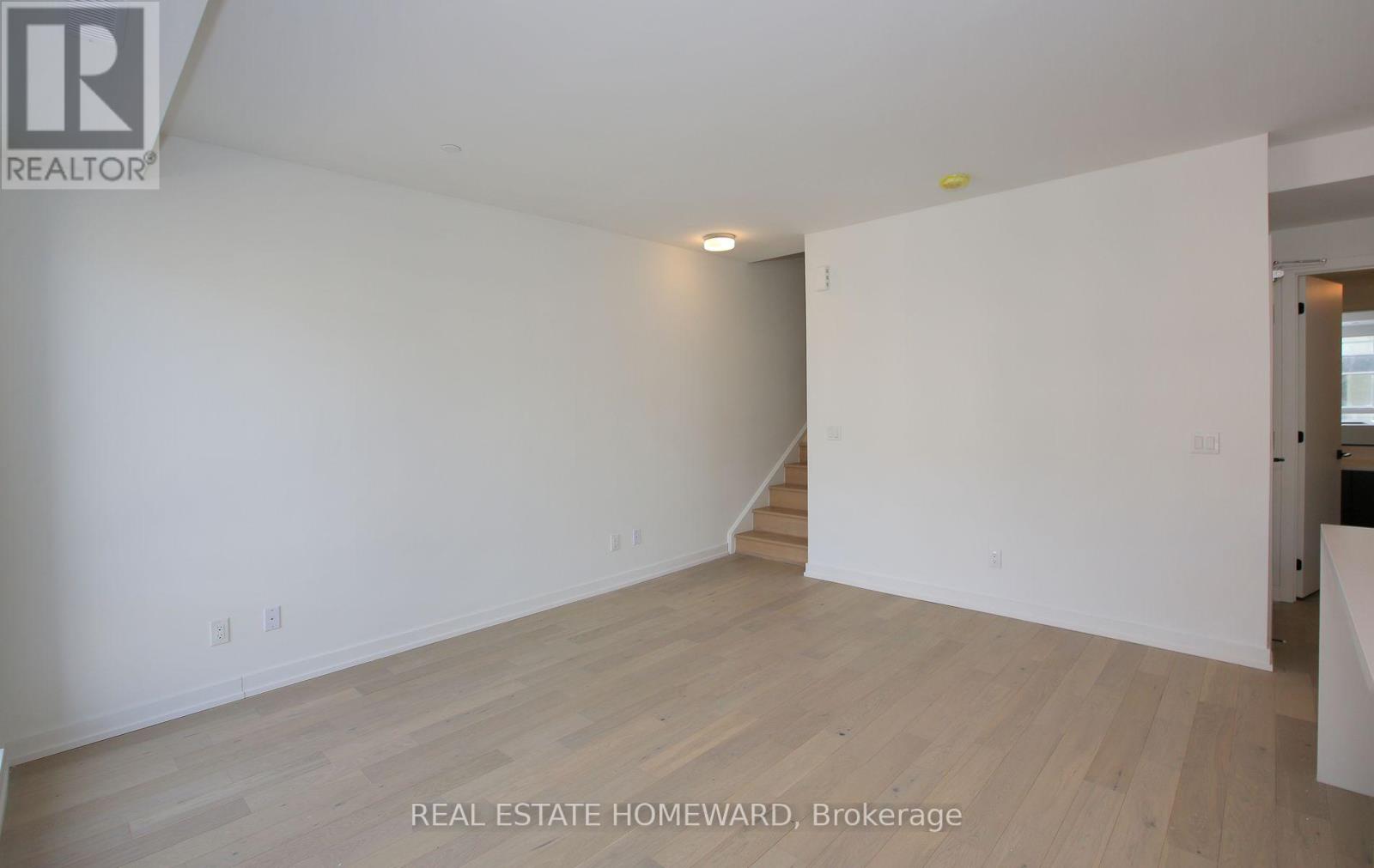 J301 - 11 Walder Lane Property Photo 17