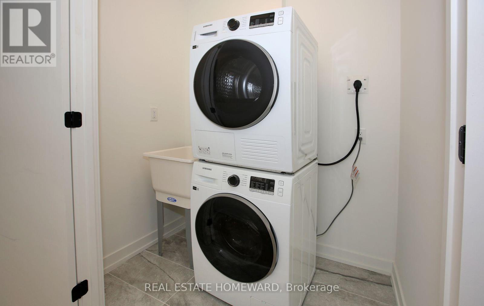 J301 - 11 Walder Lane Property Photo 22