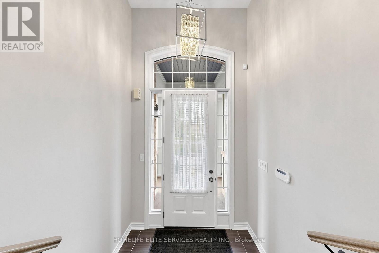 8 Beckett Avenue Property Photo 2