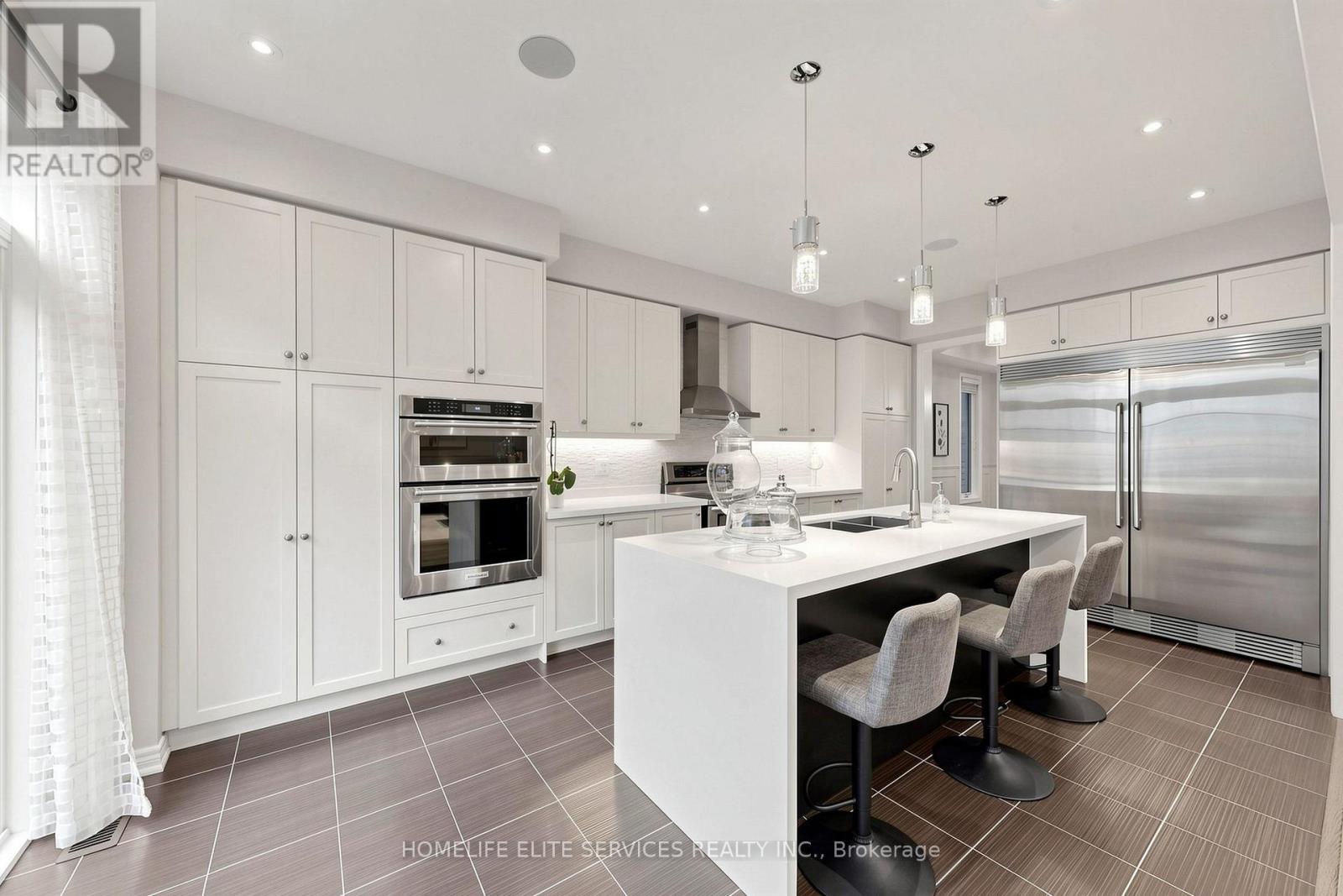 8 Beckett Avenue Property Photo 6