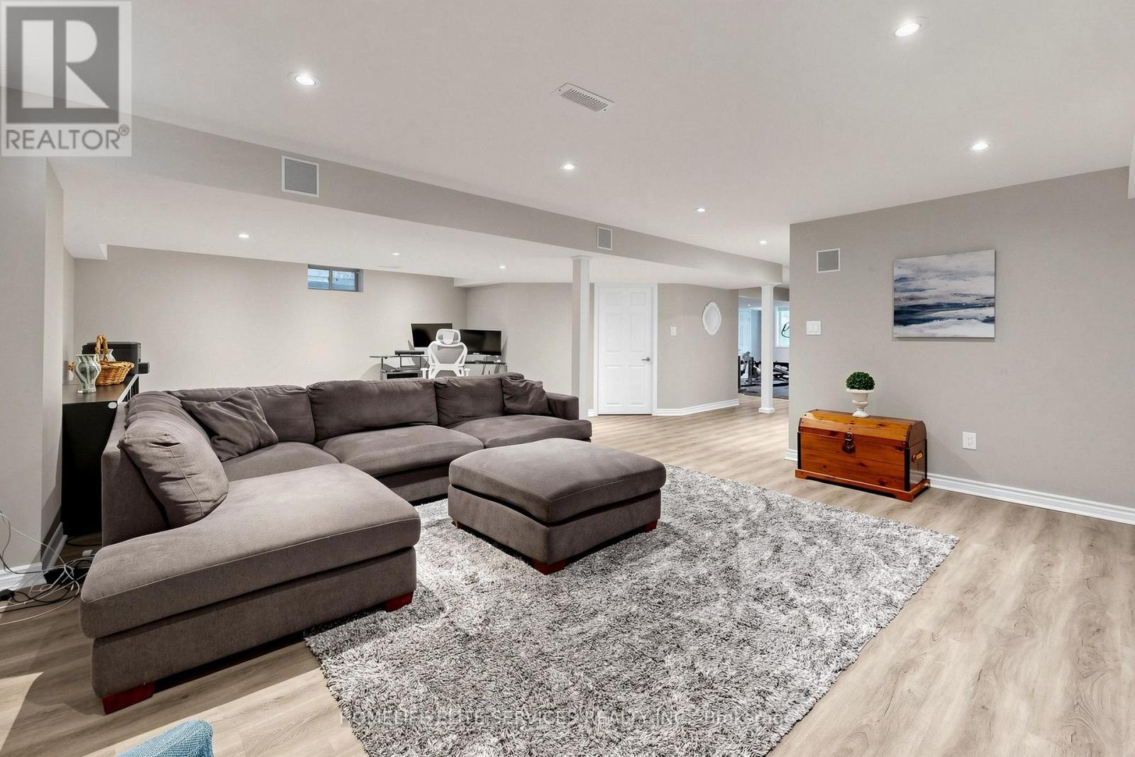 8 Beckett Avenue Property Photo 32