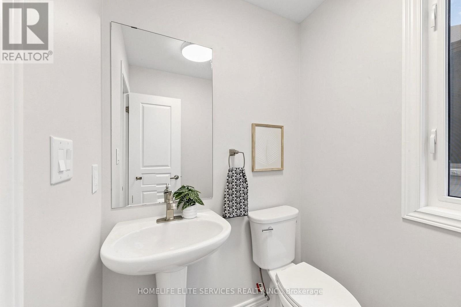 8 Beckett Avenue Property Photo 38