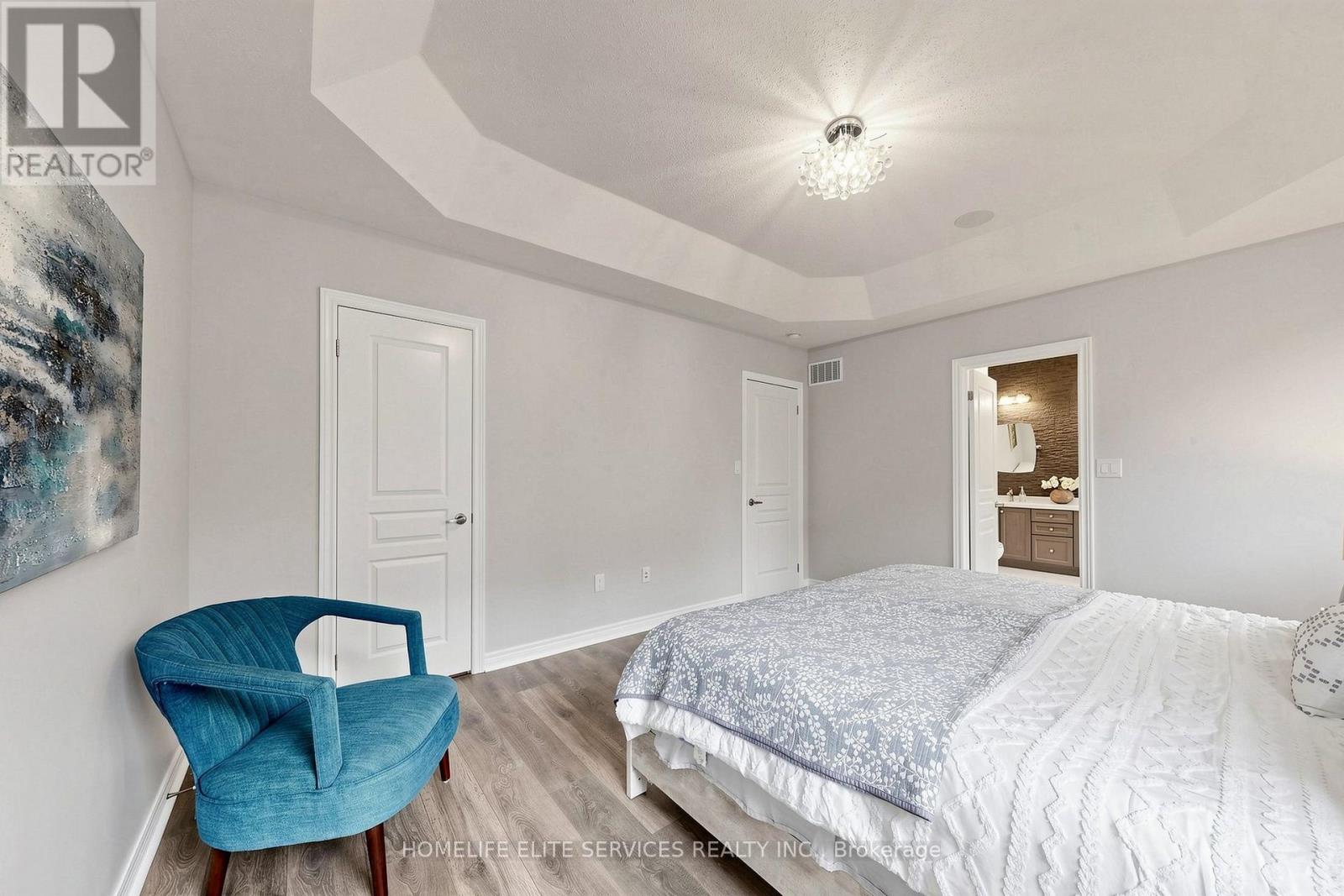 8 Beckett Avenue Property Photo 43