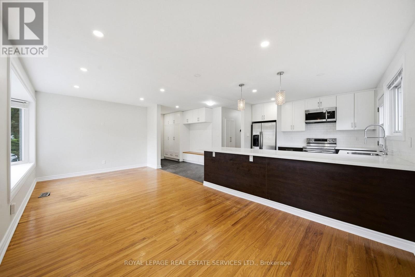 Main - 6 Corbett Crescent Property Photo 14
