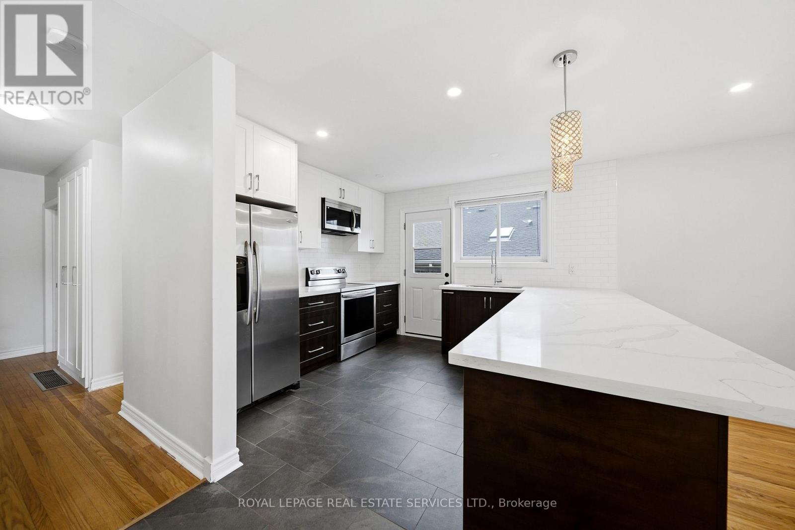 Main - 6 Corbett Crescent Property Photo 16