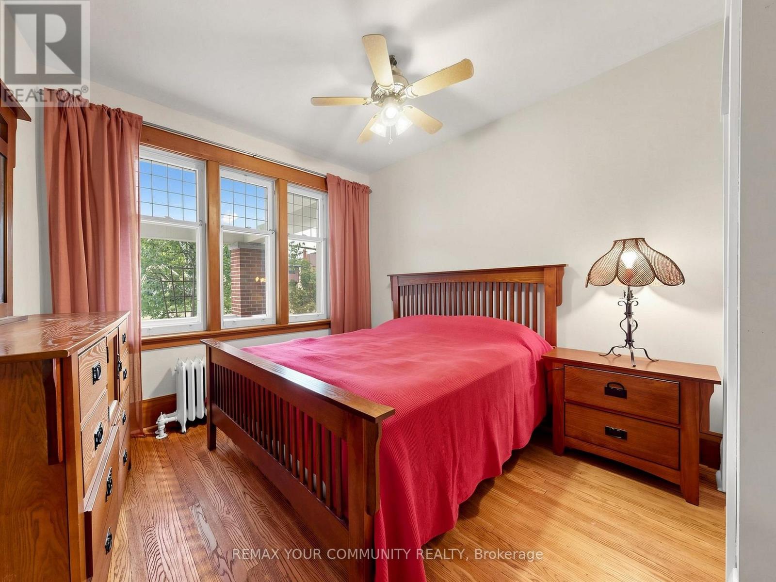 6055 Main Street Property Photo 14