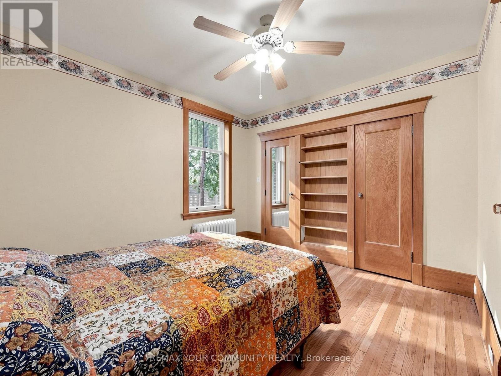 6055 Main Street Property Photo 16