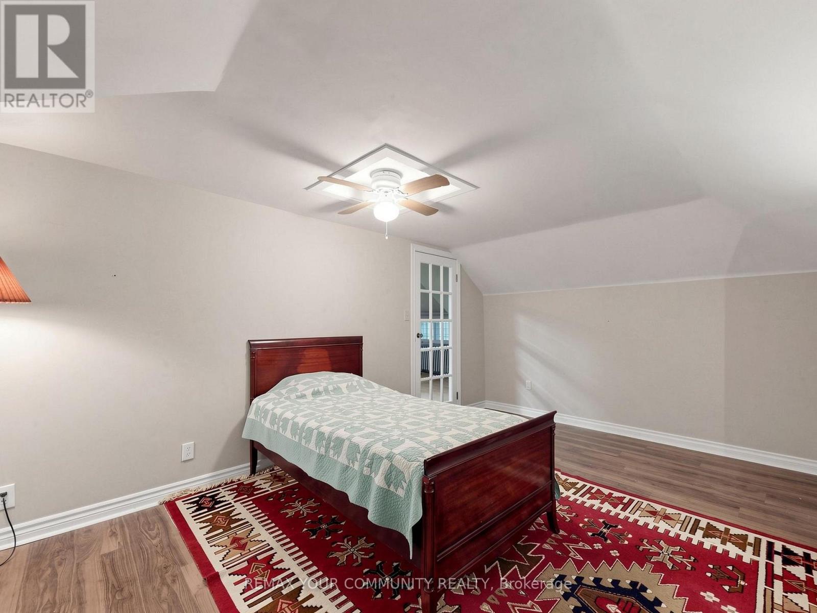 6055 Main Street Property Photo 25
