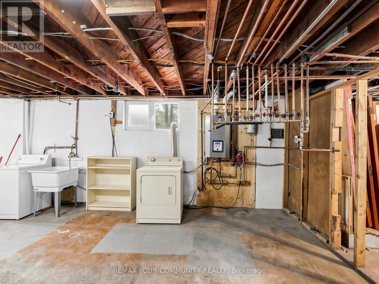6055 Main Street Property Photo 27