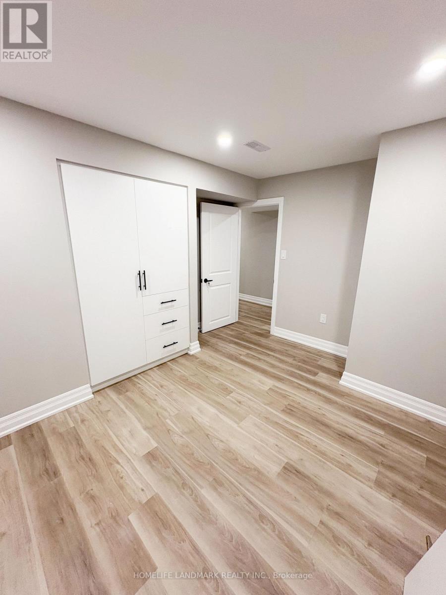 18 Halldorson Avenue Property Photo 12