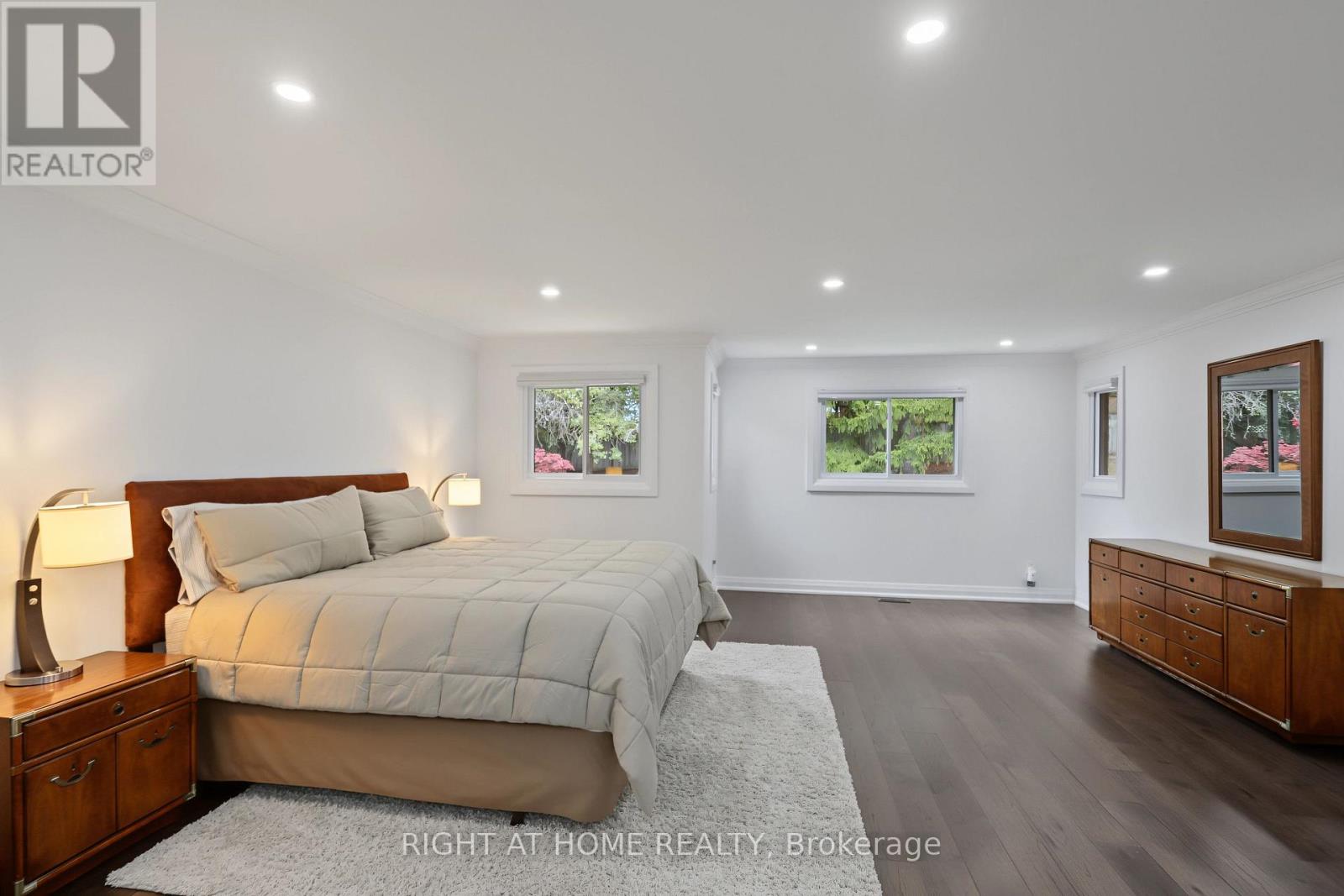11 Harrowsmith Place Property Photo 30