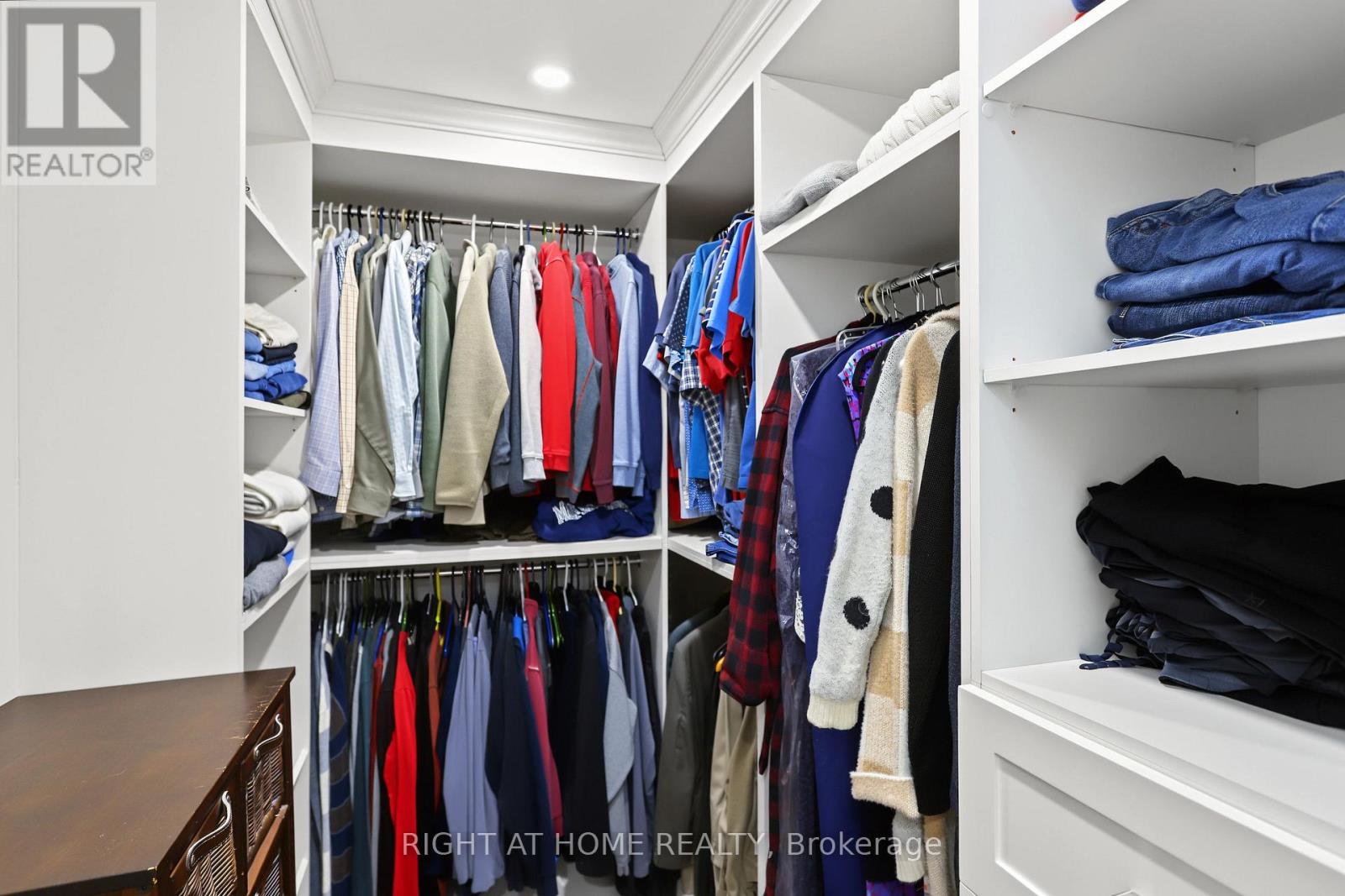 11 Harrowsmith Place Property Photo 35
