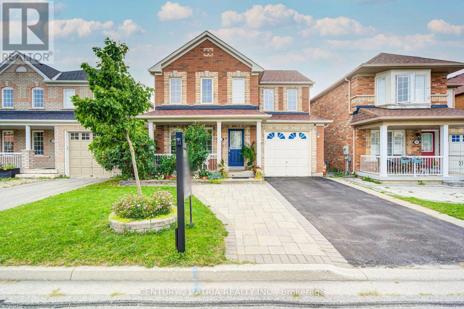 24 William Grant Road Property Photo 1