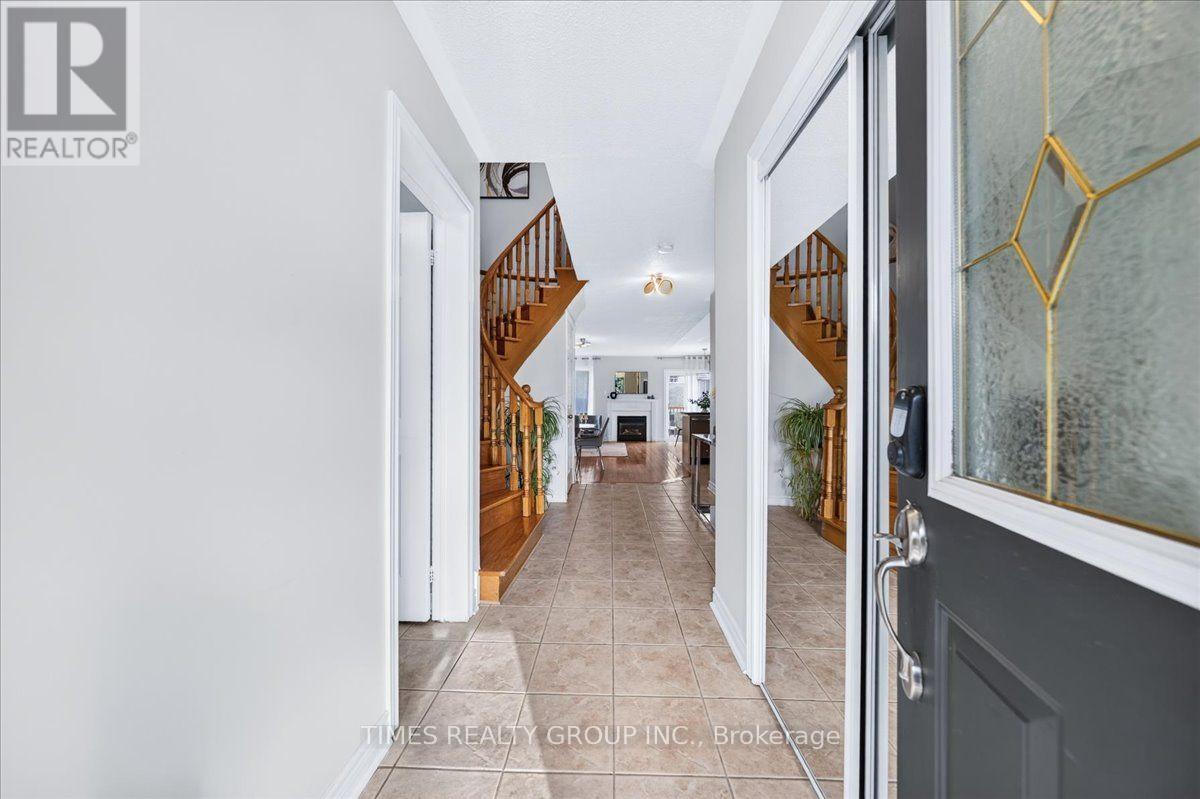 224 Westway Crescent Property Photo 8