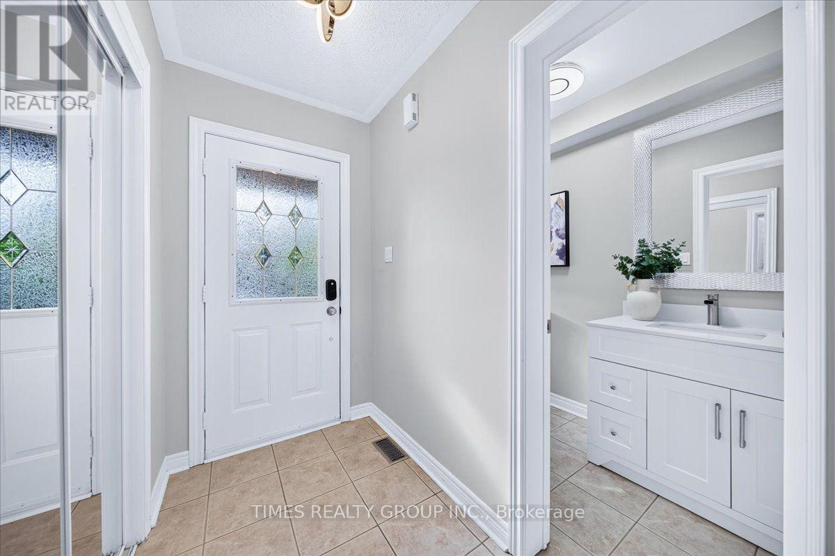 224 Westway Crescent Property Photo 10