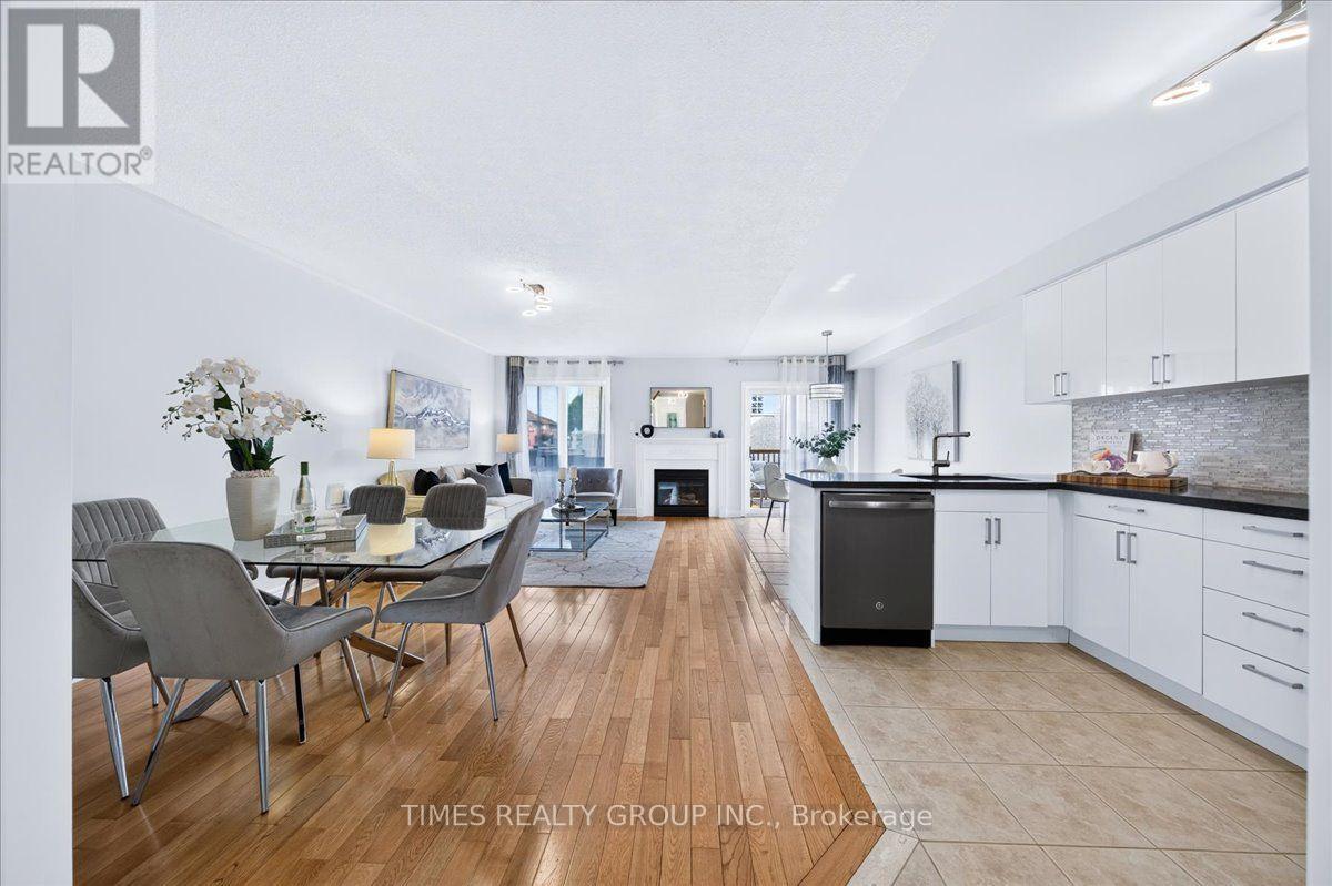 224 Westway Crescent Property Photo 12