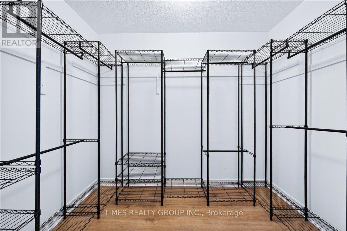 224 Westway Crescent Property Photo 24