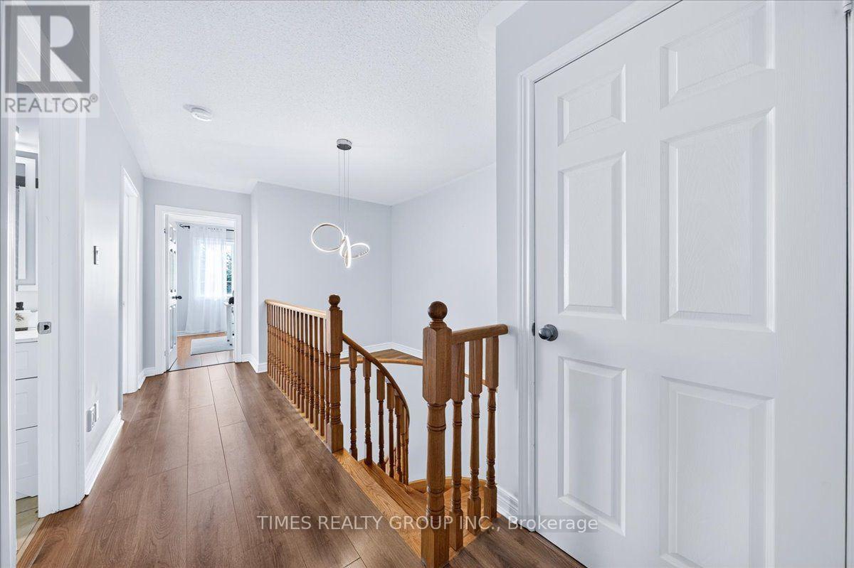 224 Westway Crescent Property Photo 28
