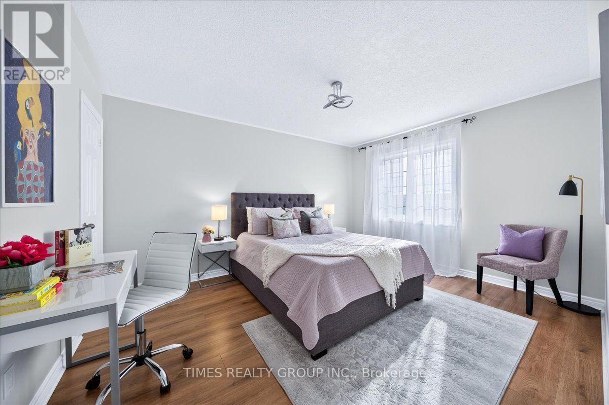 224 Westway Crescent Property Photo 32