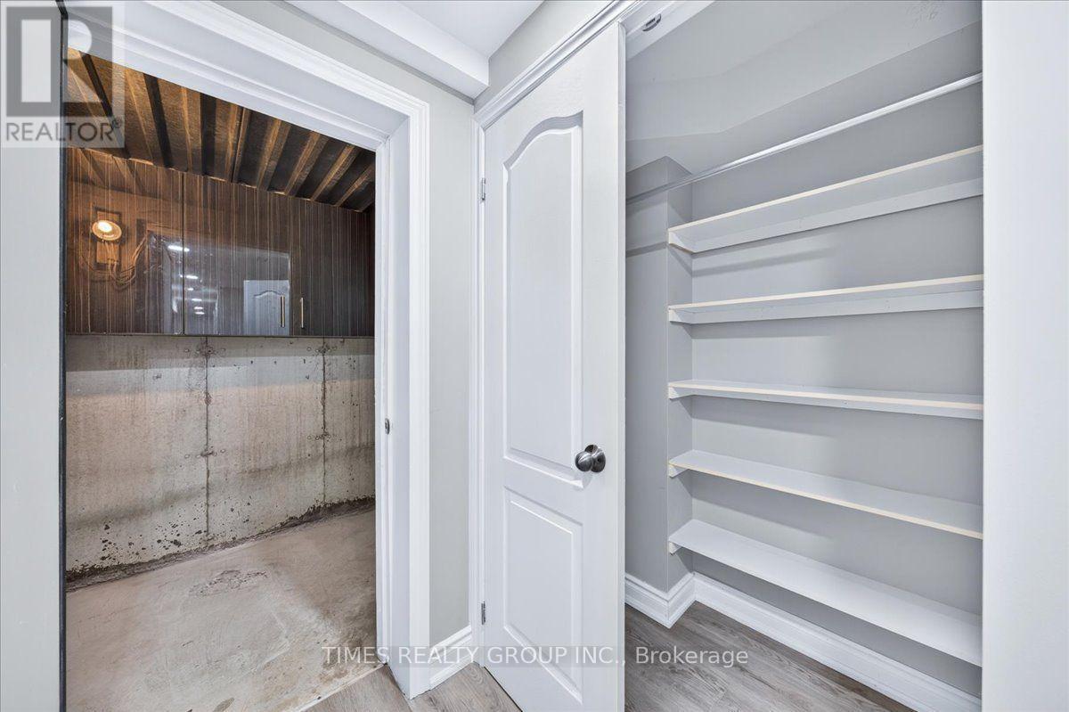 224 Westway Crescent Property Photo 41