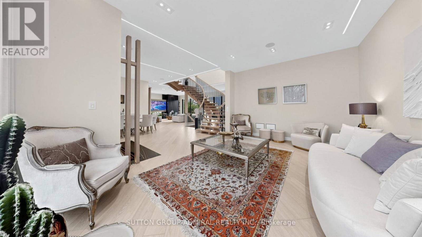33 Thorny Brae Drive Property Photo 9