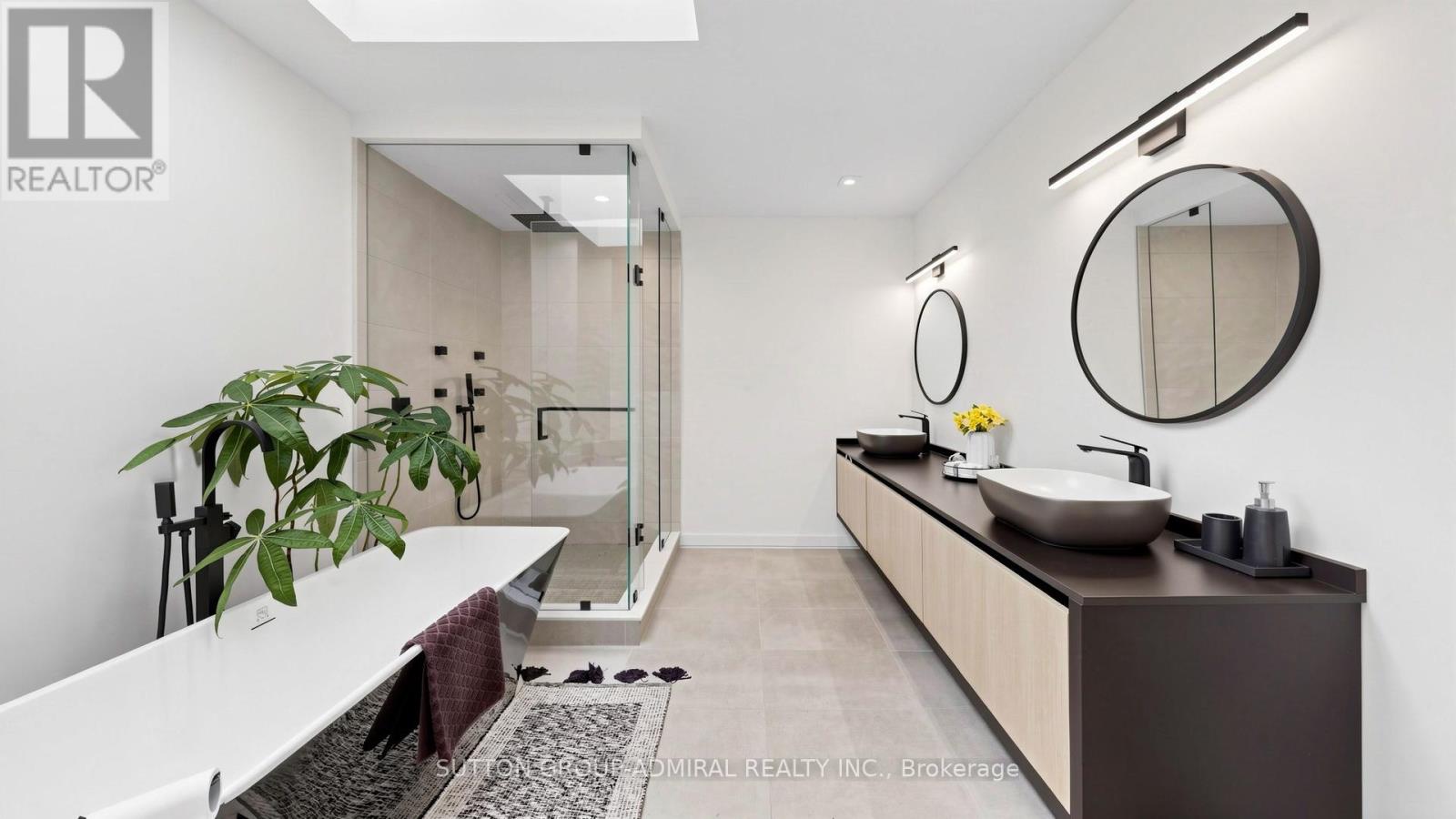 33 Thorny Brae Drive Property Photo 23