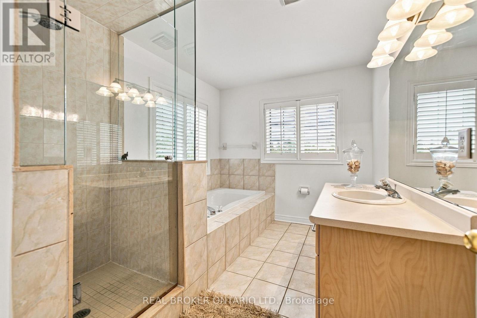 33 Pascoe Drive Property Photo 24