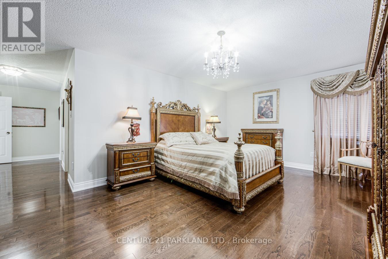 80 Glenayr Road Property Photo 25