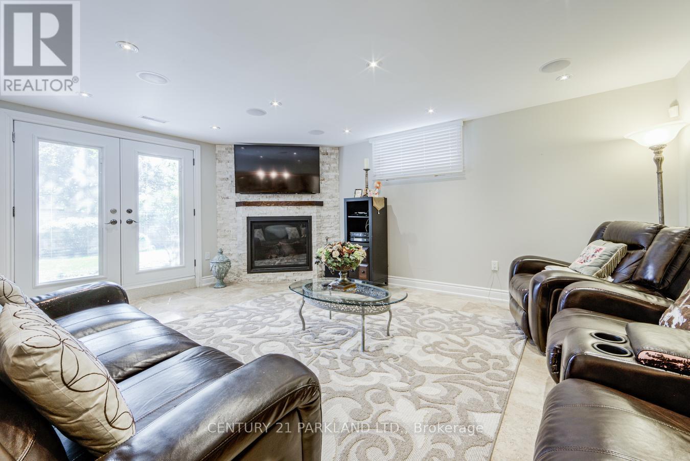 80 Glenayr Road Property Photo 36