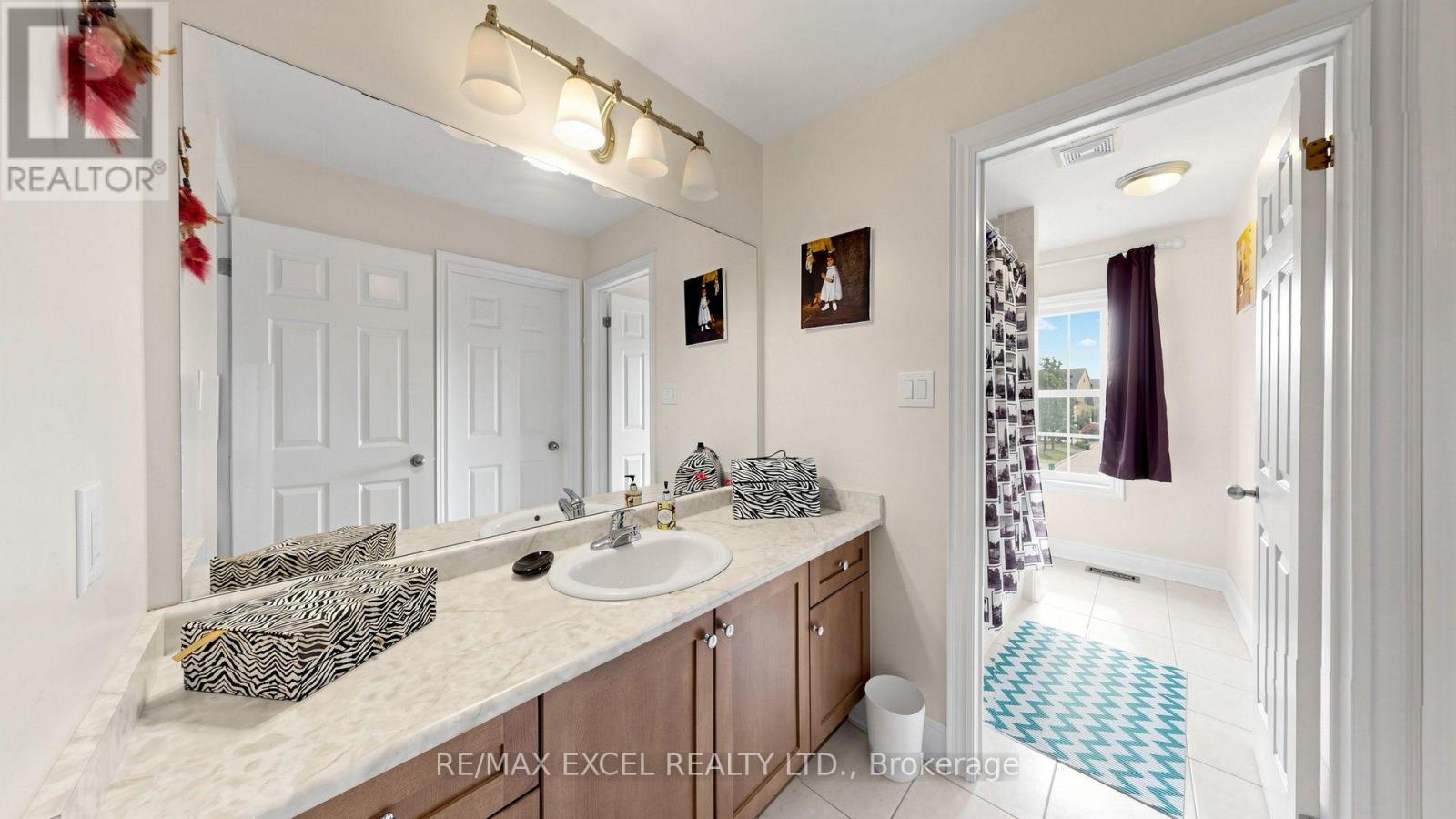 651 Via Romano Boulevard Property Photo 29