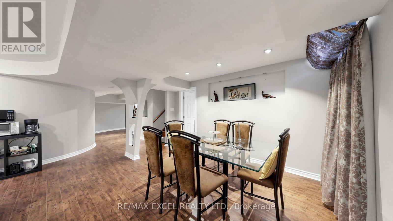 651 Via Romano Boulevard Property Photo 38