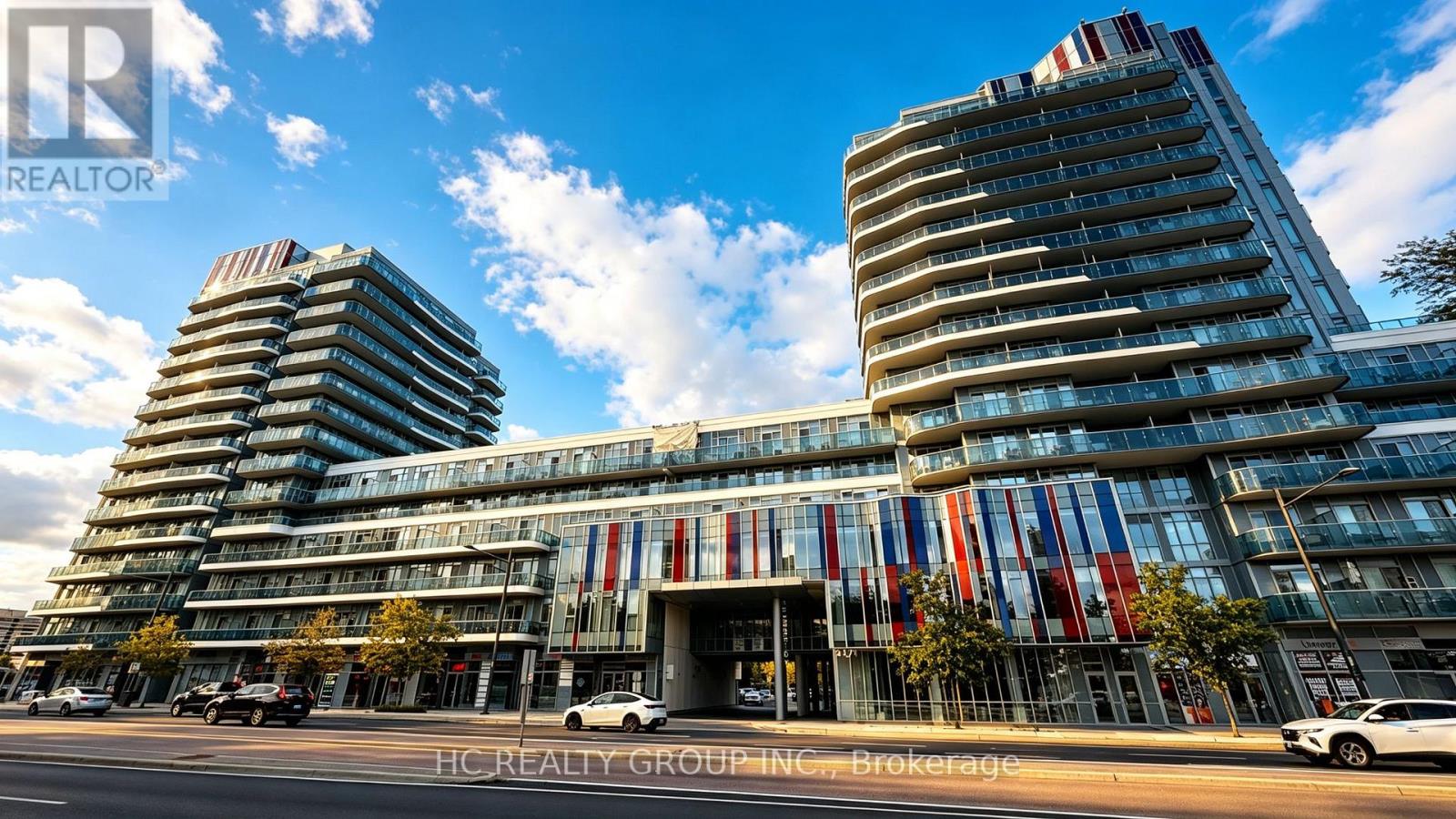 641 - 9471 YONGE STREET Property Photo 1