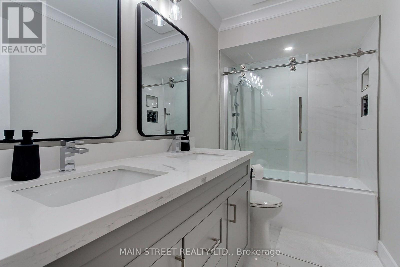 10 Daniele Avenue S Property Photo 30