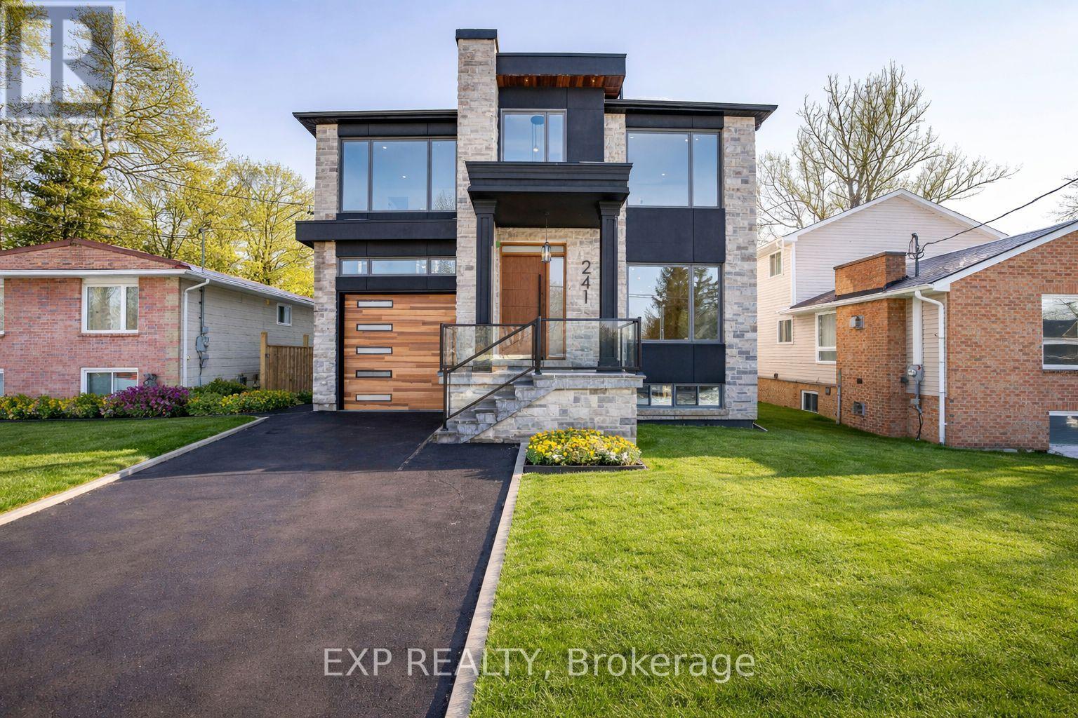 241 Parkway Avenue Property Photo 1