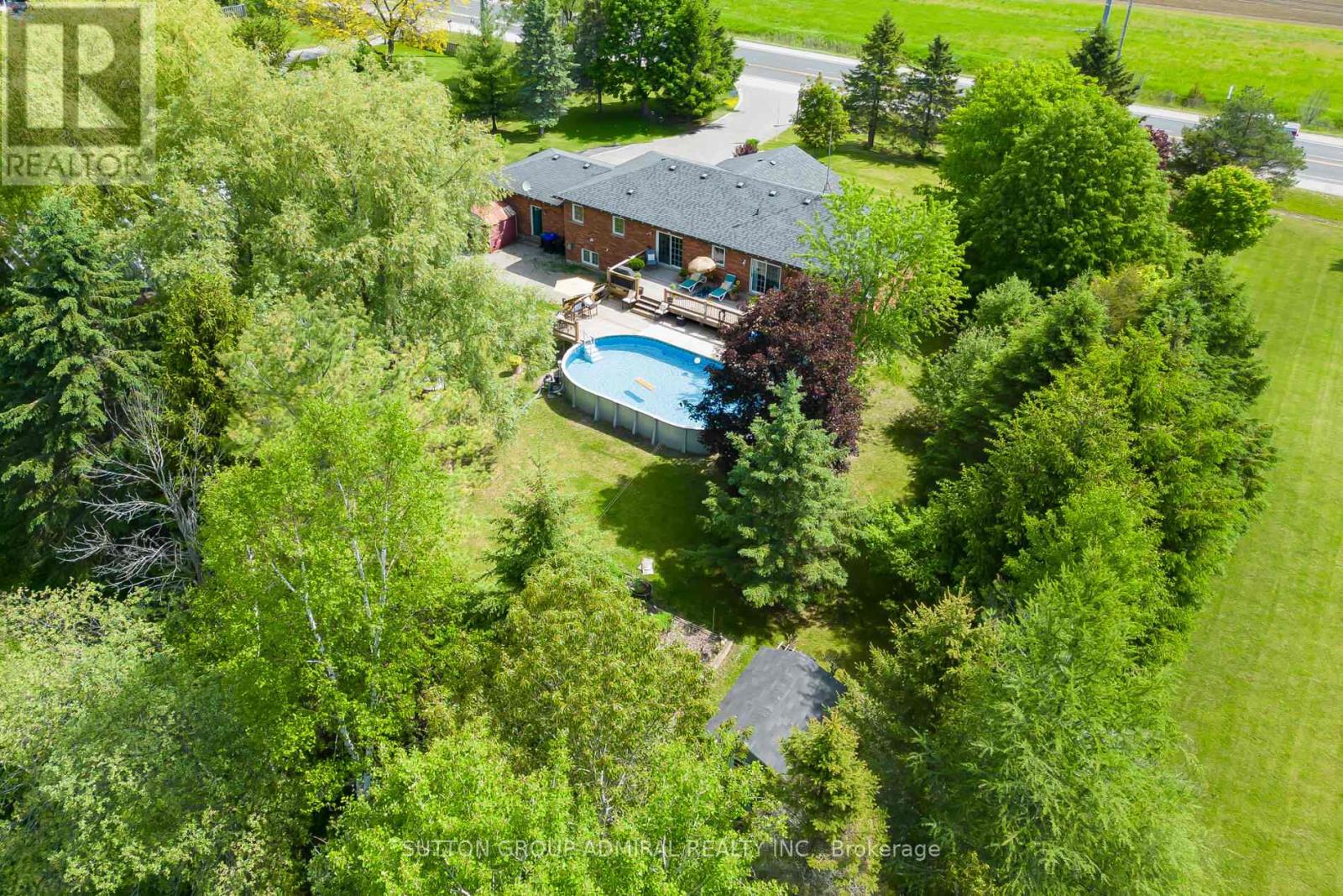 6776 County Road 10 Property Photo 35