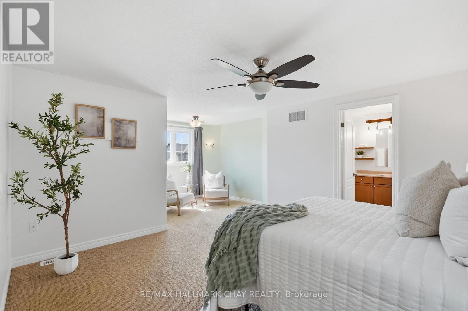 17 Armeda Clow Crescent Property Photo 18