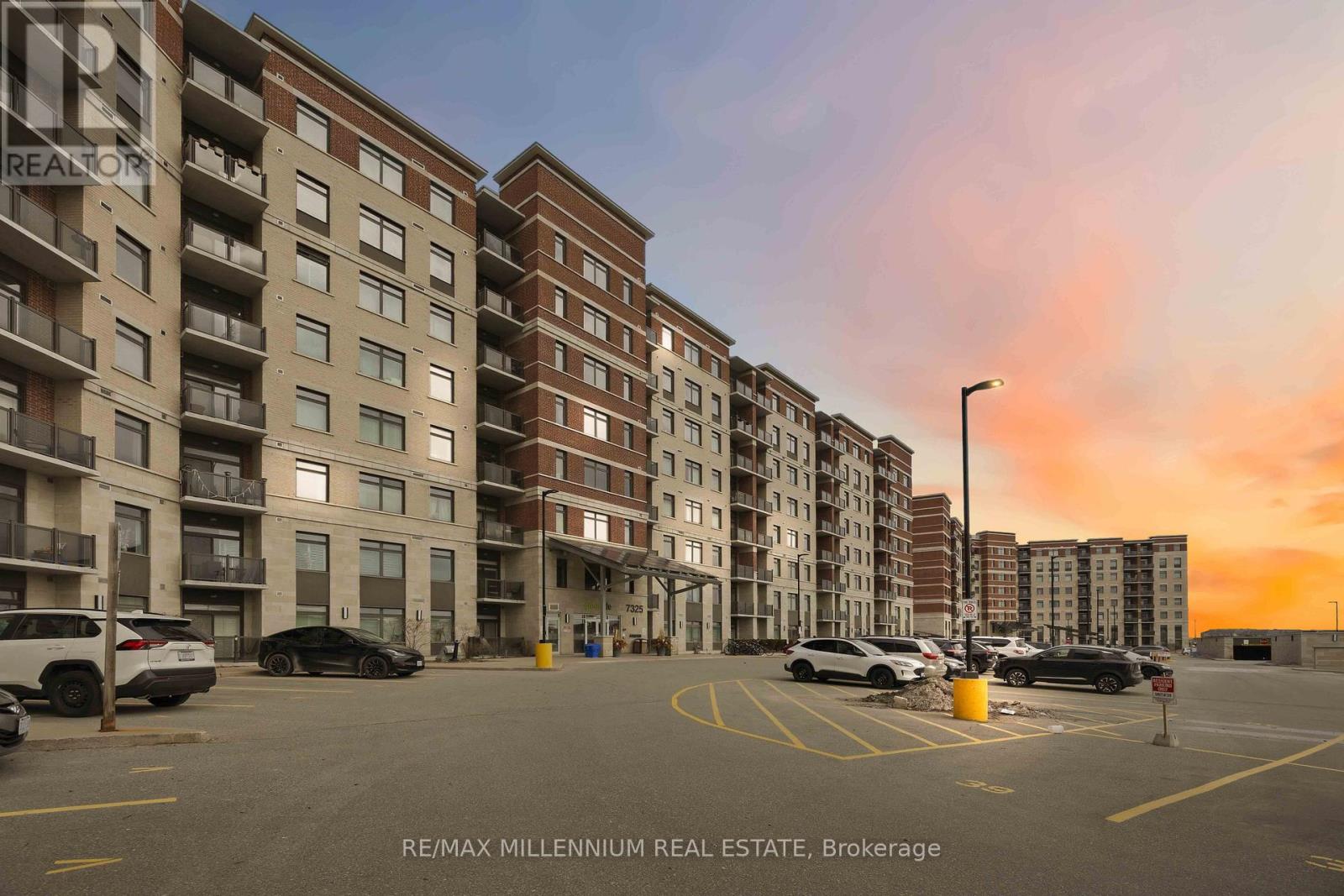 504 - 7325 MARKHAM ROAD Property Photo 1