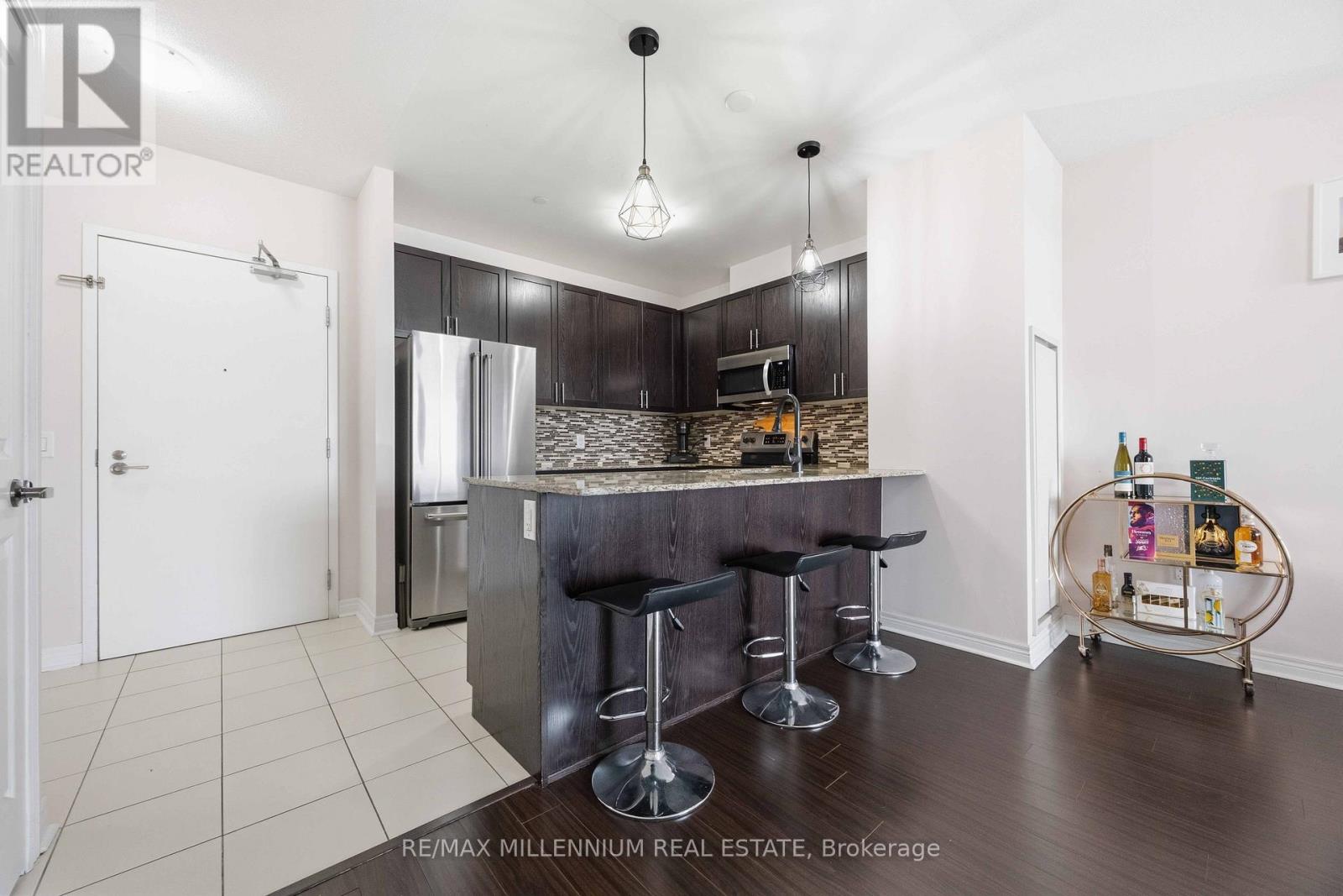 504 - 7325 Markham Road Property Photo 4