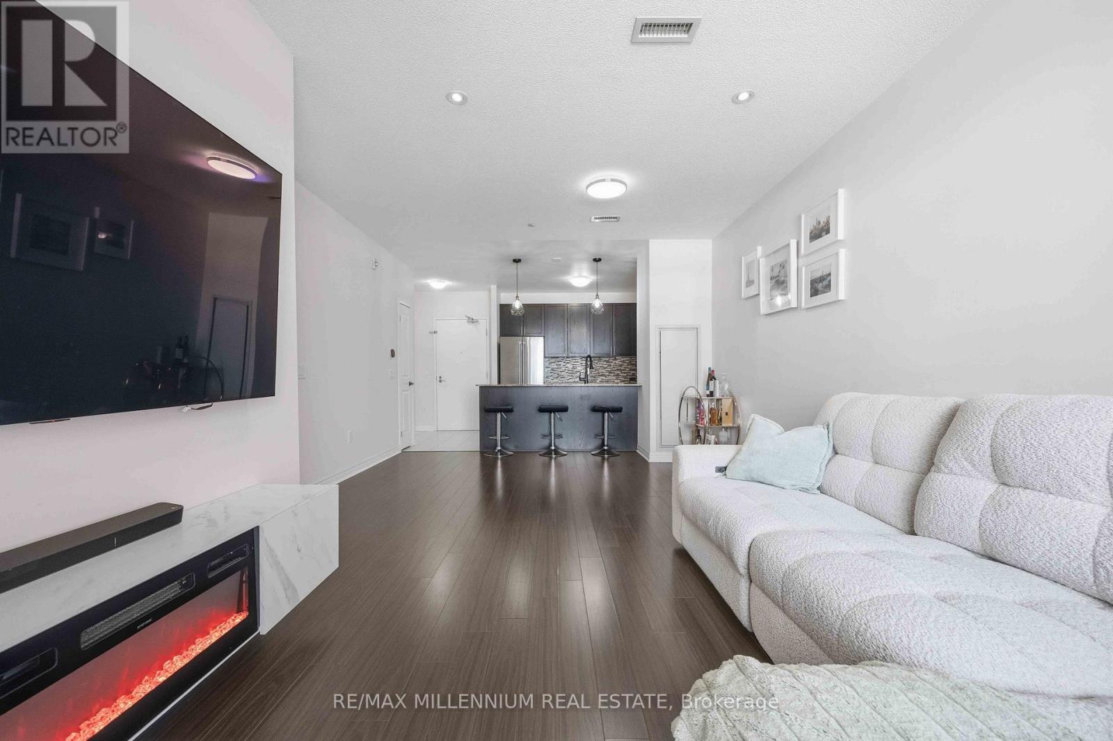 504 - 7325 Markham Road Property Photo 16