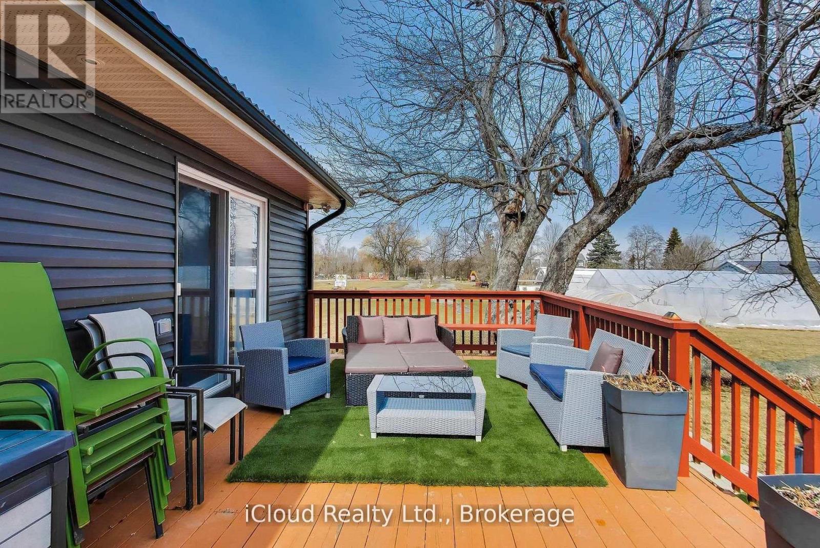 16175 Jane Street Property Photo 42