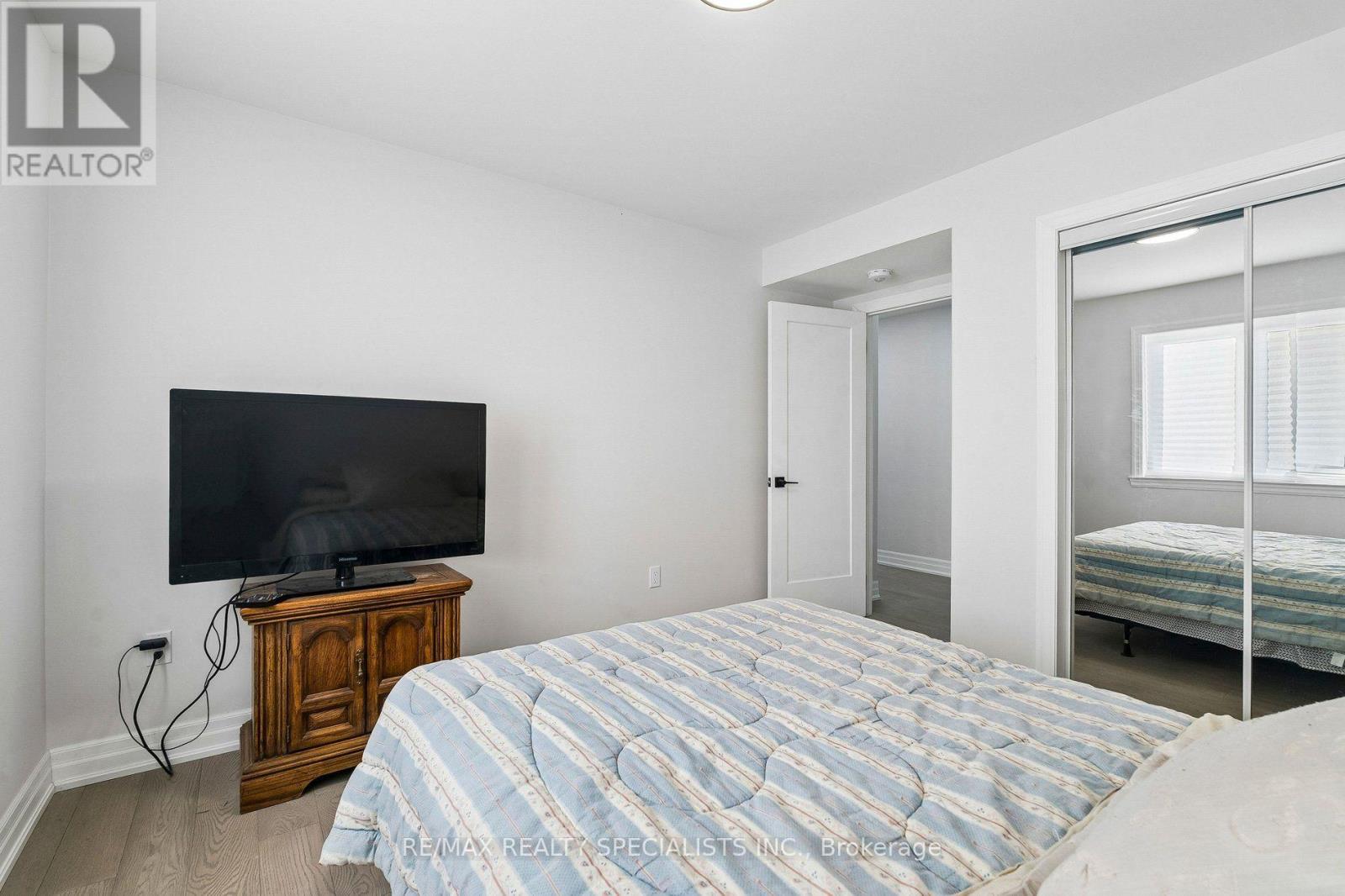 44 Albert Street W Property Photo 29